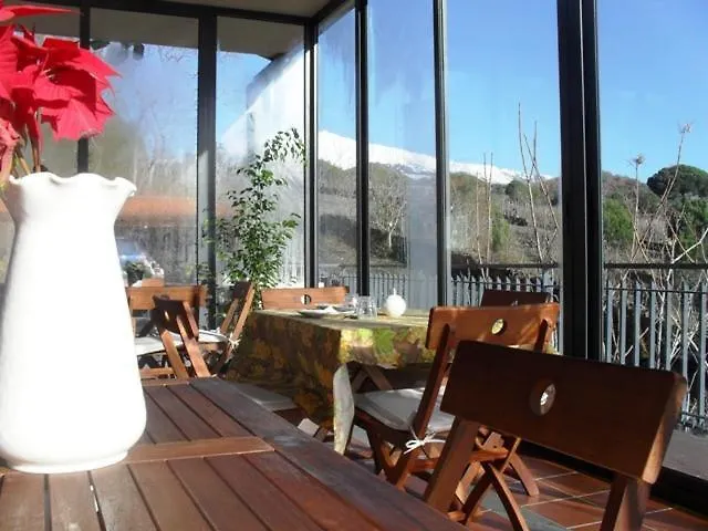 Bed and Breakfast Etna Hut à Nicolosi Italie