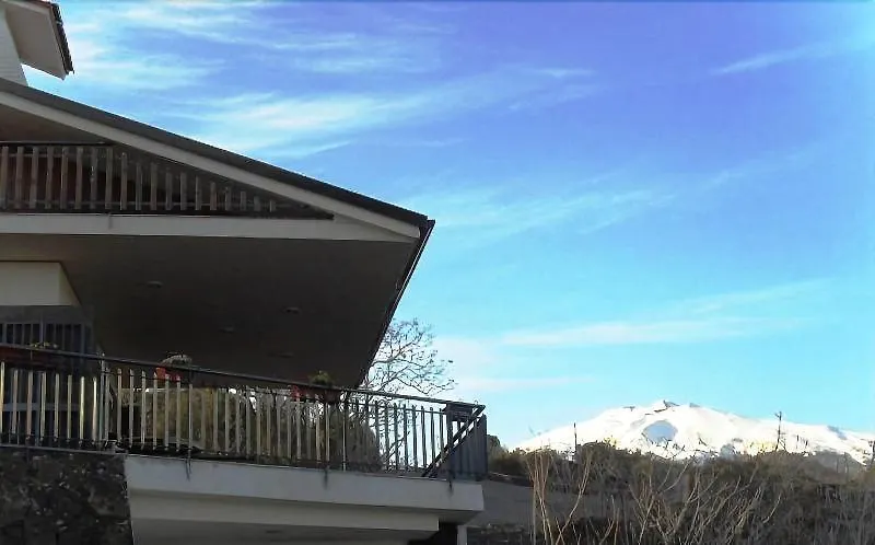 Bed and Breakfast Etna Hut à Nicolosi 3*,